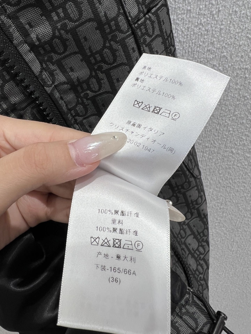 chr1st1an D10r outwear